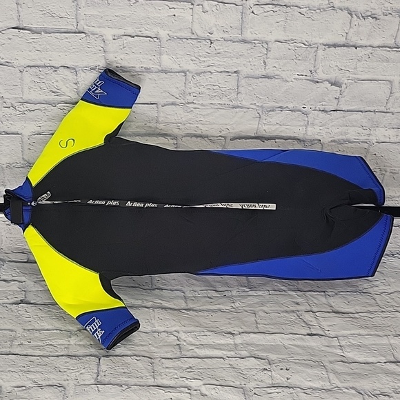 ACTION PLUS Neoprene Radial‎ Flex Wetsuit Junior Small - Picture 5 of 7